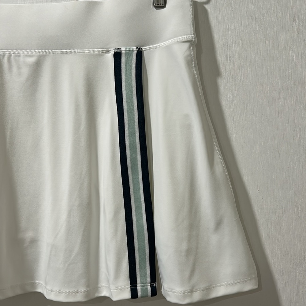 LOU & GREY WOMENS STRIPED LUVSTRETCH OVERLAP SKORT WHITE  Sz SMALL - Picture 4 of 12